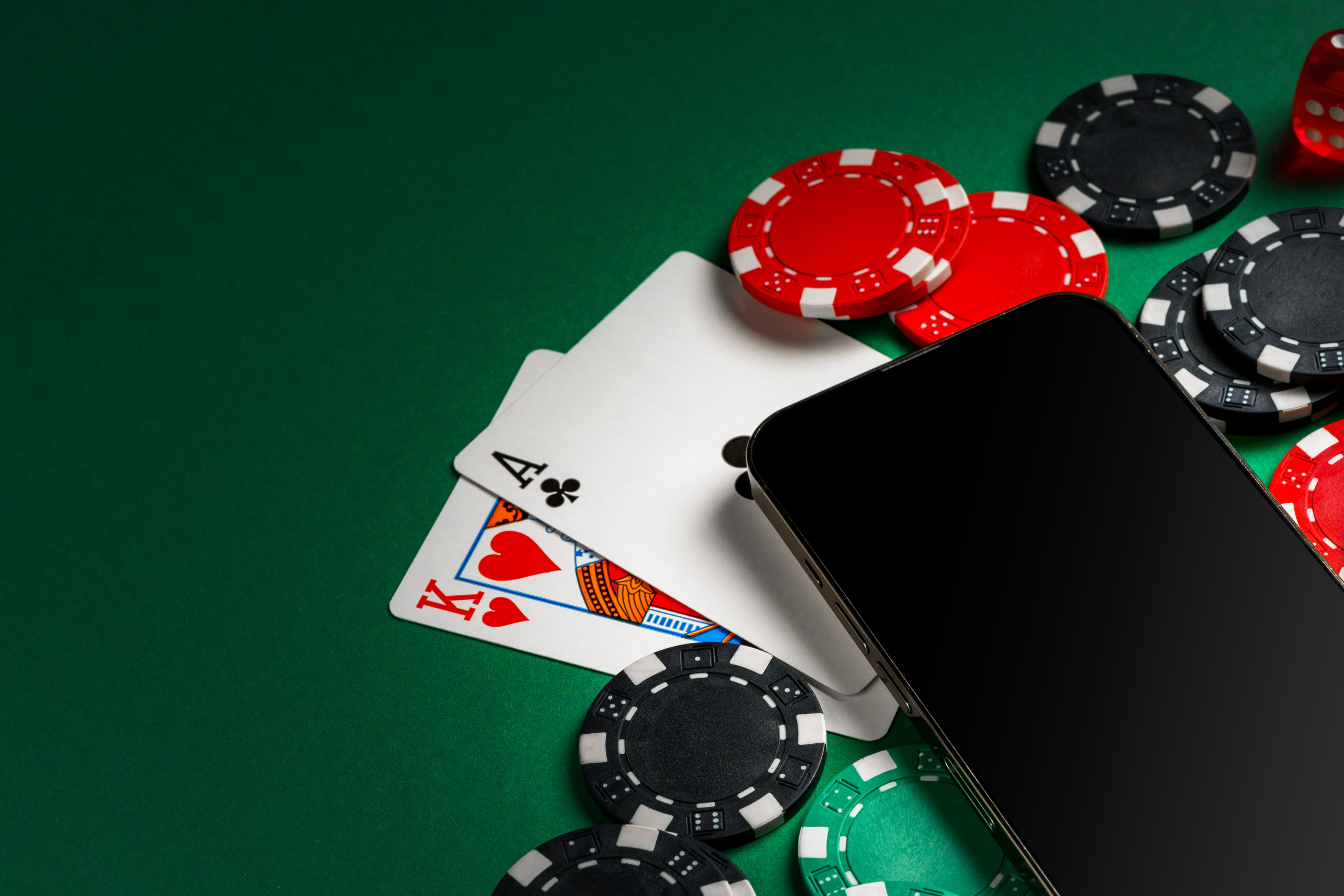 Instant Access to Winnings - Online Casino